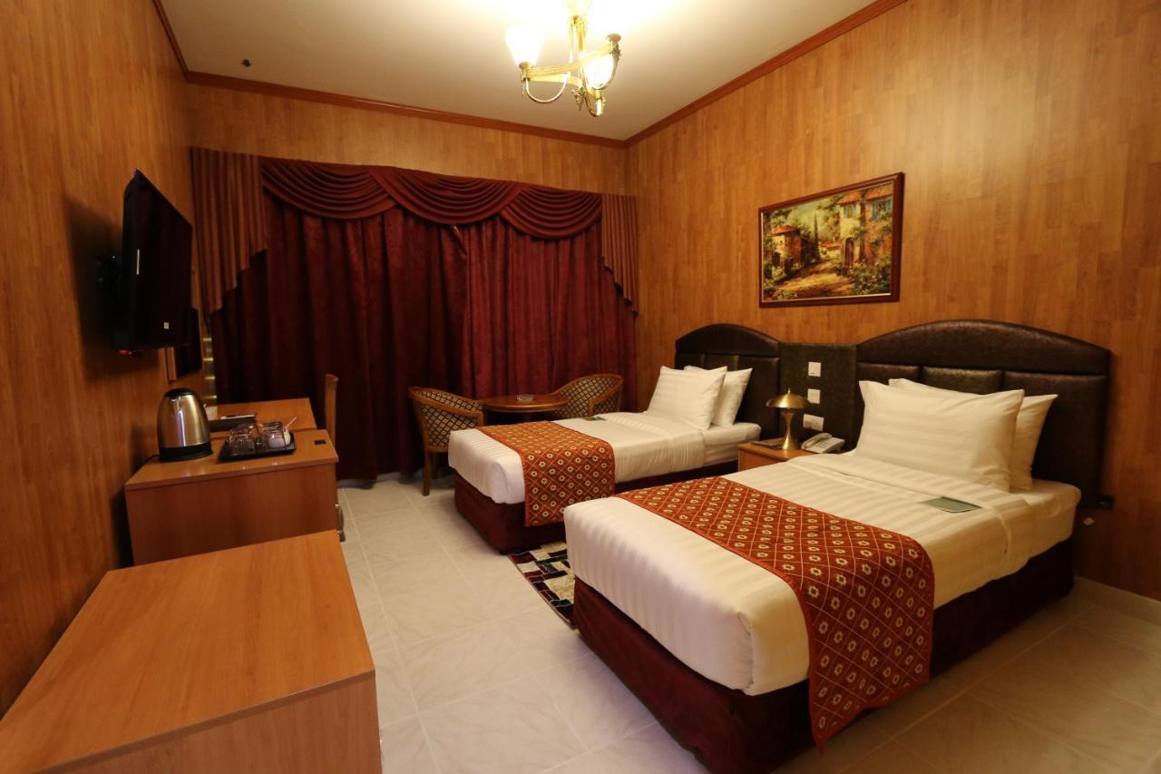 New California Hotel ดูไบ ภายนอก รูปภาพ