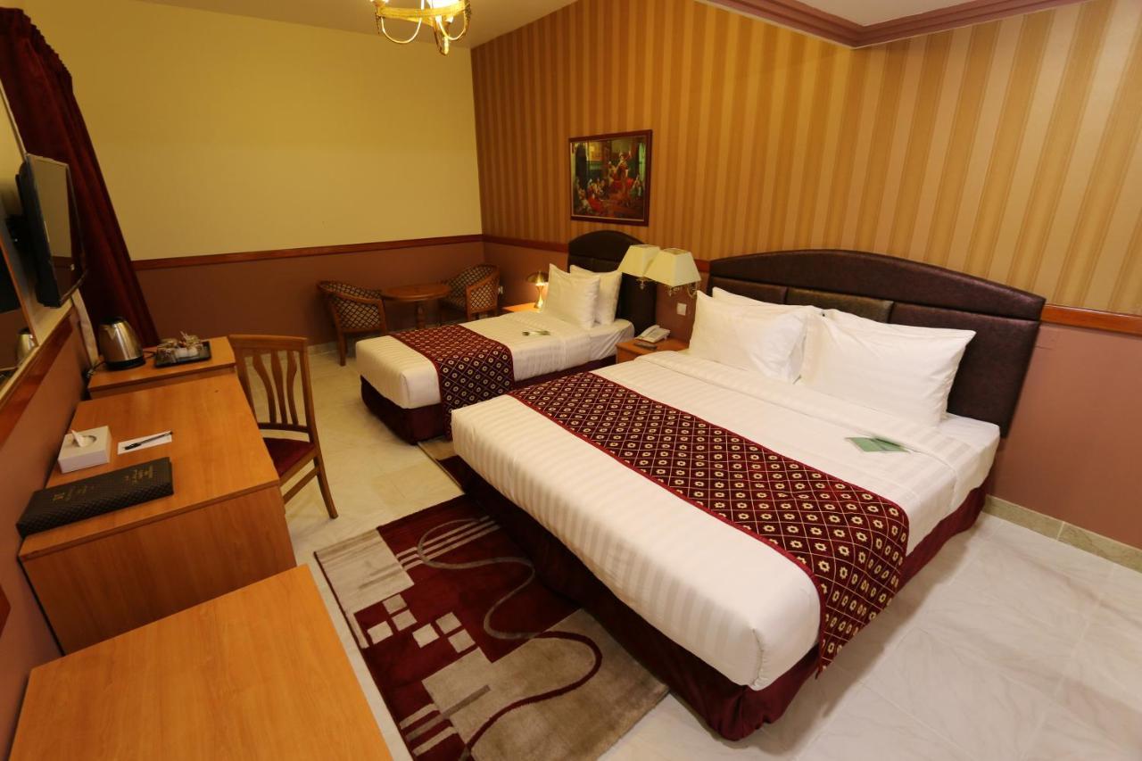 New California Hotel ดูไบ ภายนอก รูปภาพ